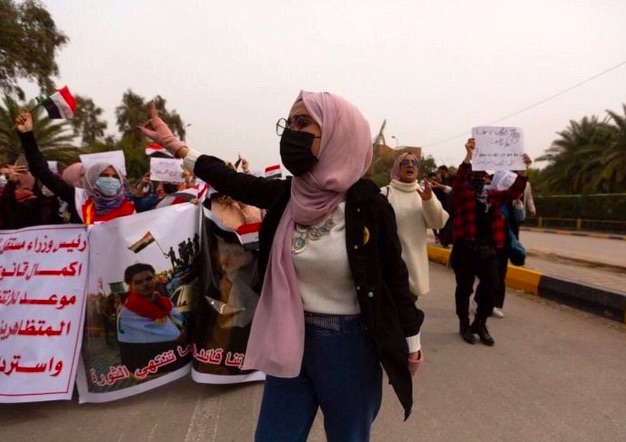 Iraqi Protesters Return to the Squares and Streets